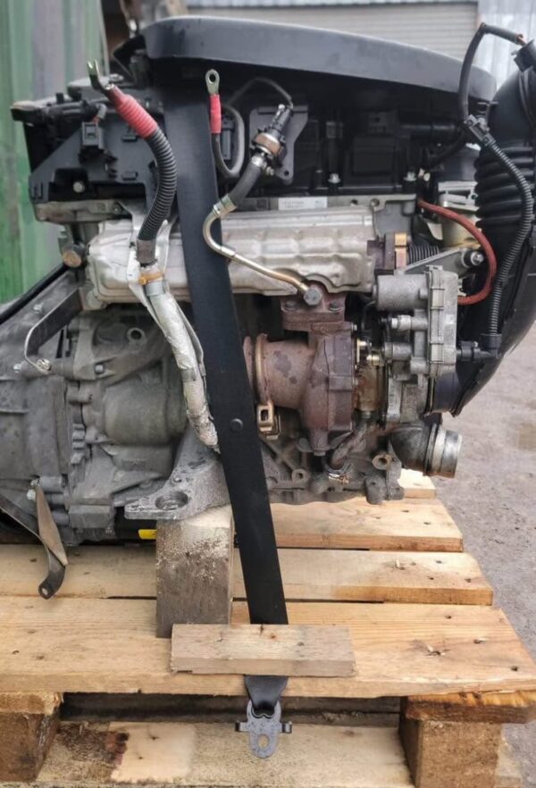 BMW F10 520d N47D20C Engine 2012