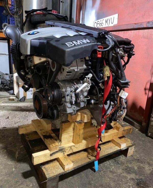BMW E90 320d N47D20C Engine 2010