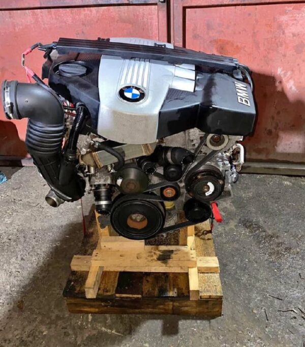 BMW E90 320d N47D20C Engine 2010