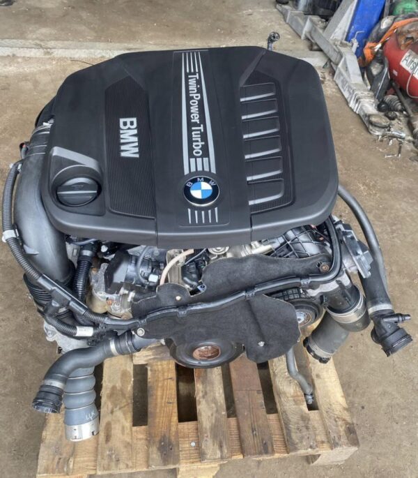 BMW F15 N57D30B 2015 Engine