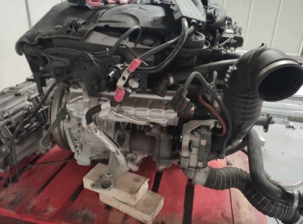 BMW E91 320d N47D20 Engine