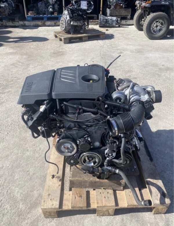 BMW F20 116i engine