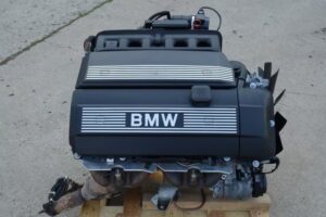 BMW E46 325i M54B25 Engine